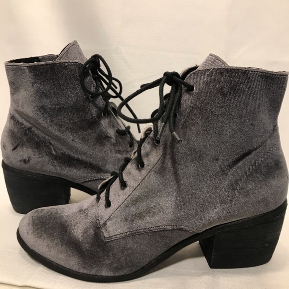 Dolce Vita Velvet Bardot Charcoal Combat Boots - Picture 2 of 8